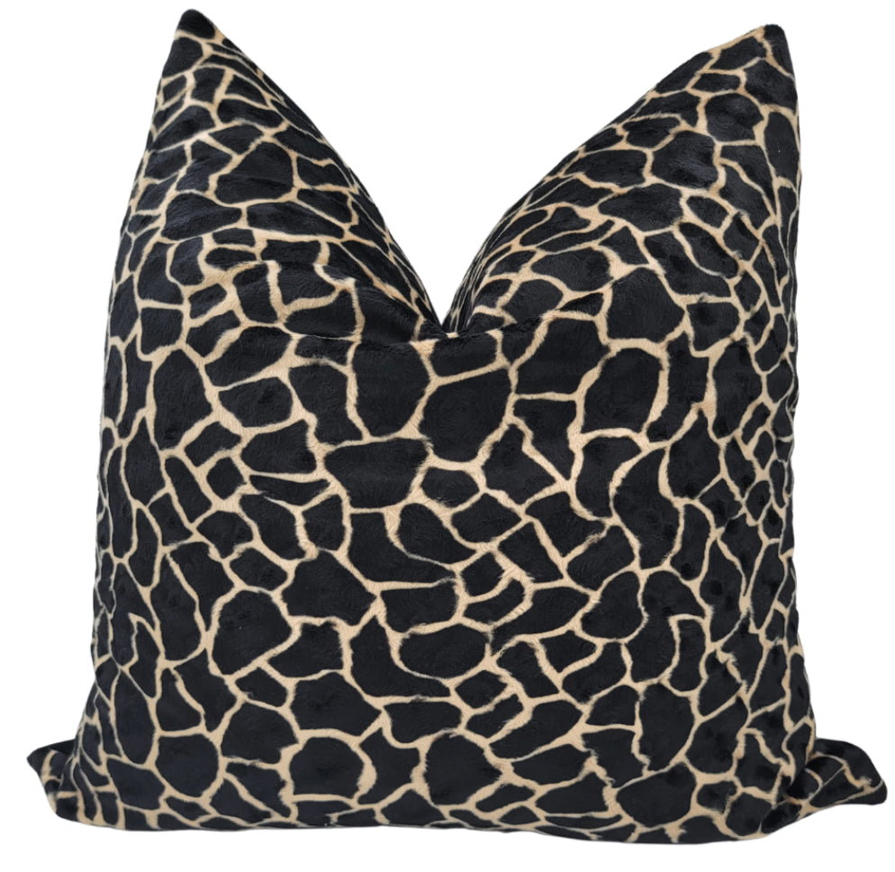 Black Cover Cushion Case 